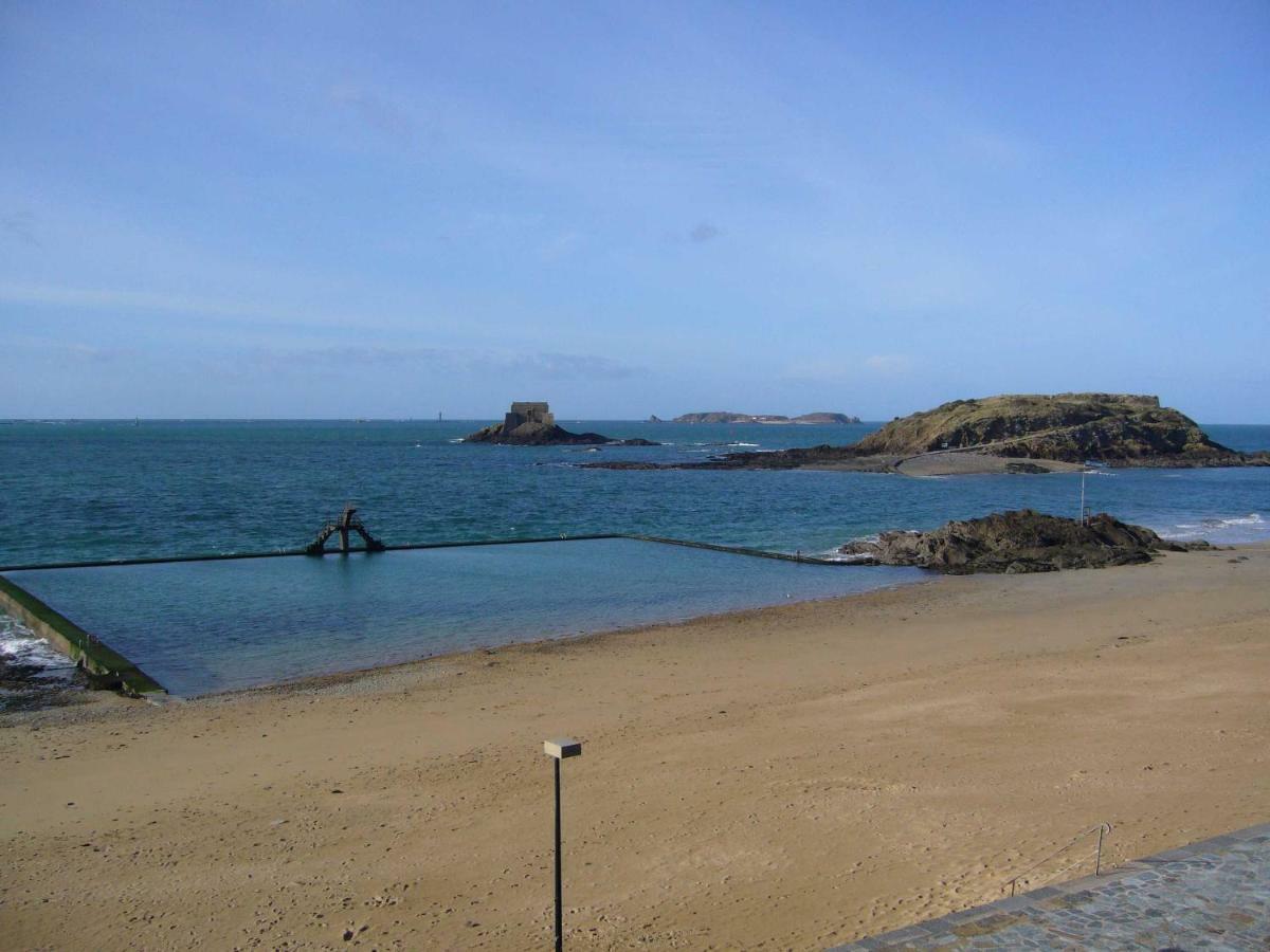 Appartement Lisa Aux Pieds Des Remparts Et Des Plages Saint-Malo Exterior foto